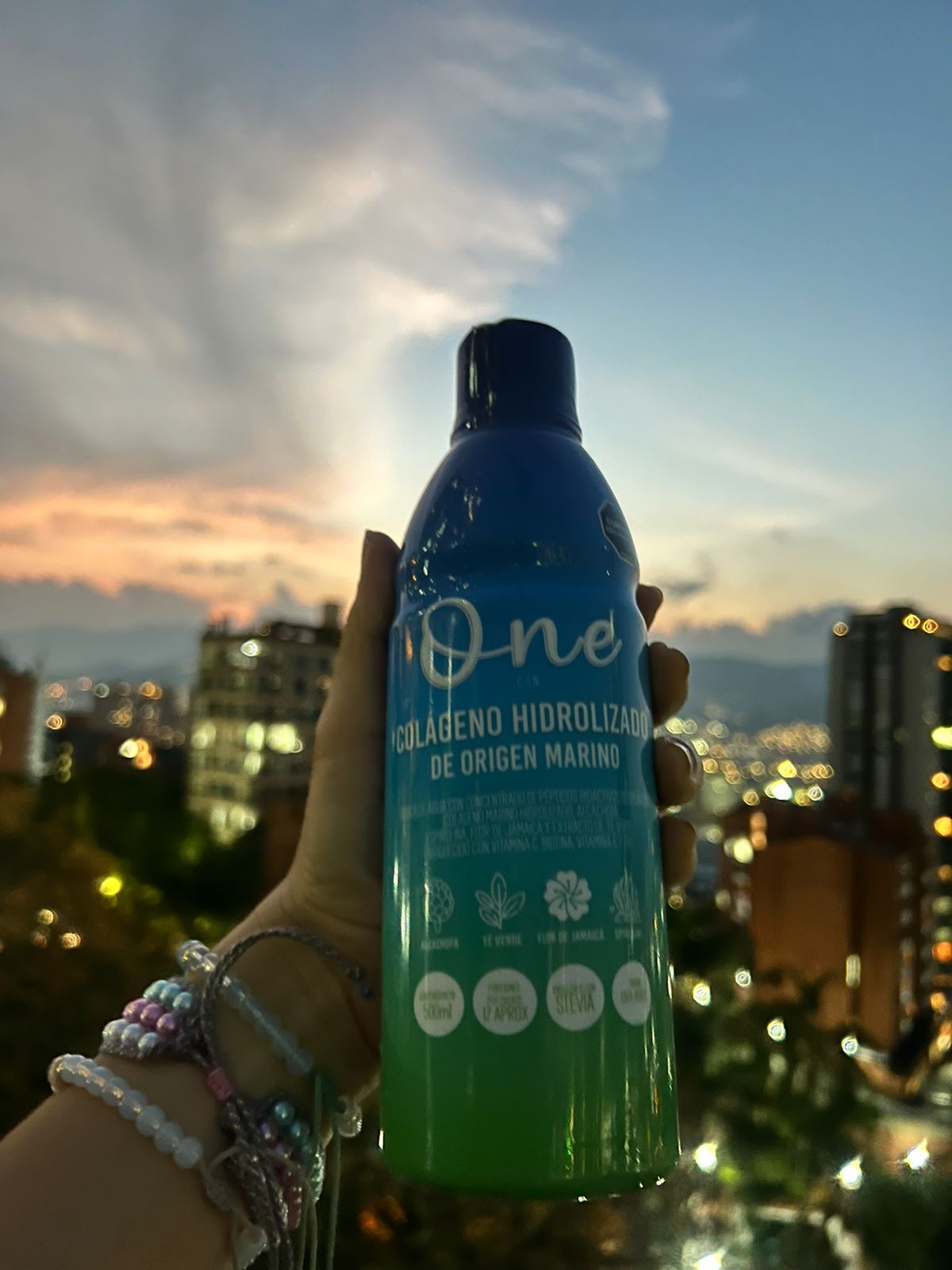 Nutrición y Belleza en Cada Sorbo ✨ Elige tu Paquete Ideal ✨💙